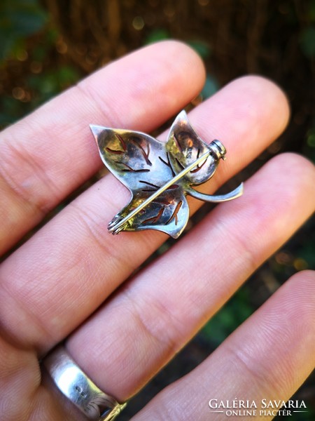 Beautiful silver leaf brooch, pin