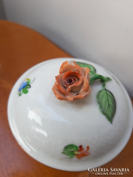 Herend porcelain bonbonier with antique rose button