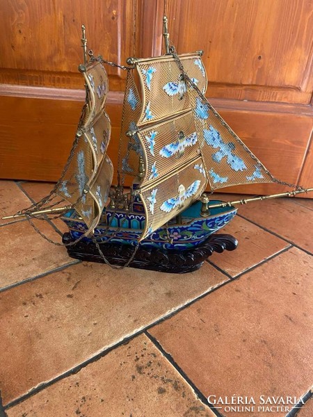 Nagy Cloisonne aranyozott vitorlás hajó modell