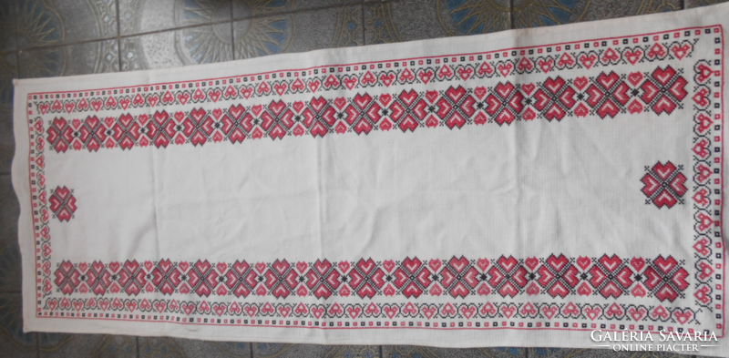 ++++ Beregi cross-stitch tablecloth-runner 110 cm x 43 cm - handmade