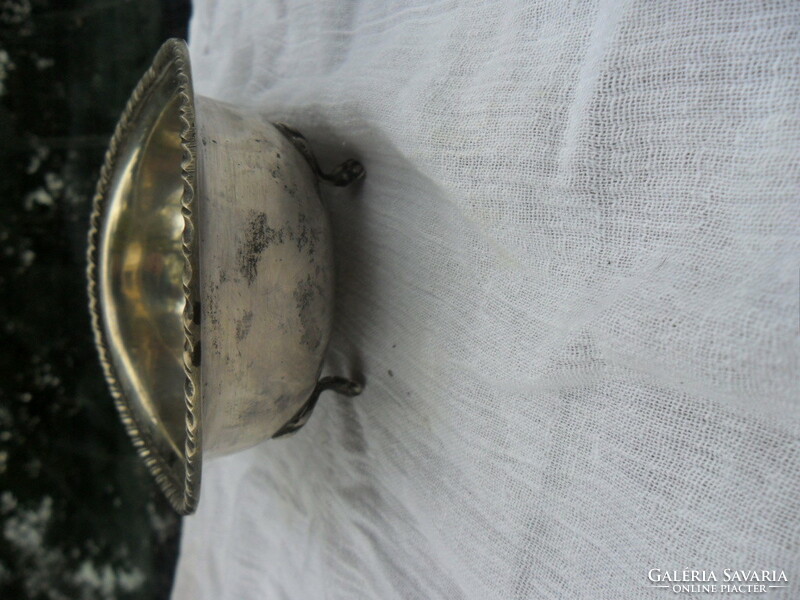 4-legged smaller silver serving hazelnut bowl