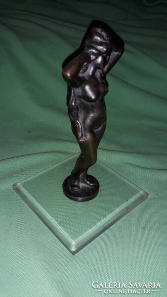 Old very beautiful bronze female nude small table statue on a plexiglass cube pedestal 14 cm according to the pictures