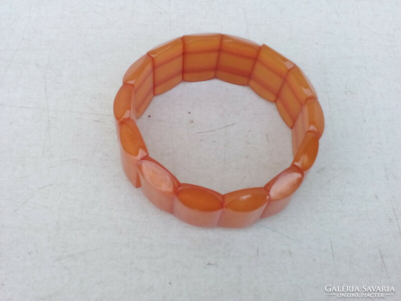 Amber bracelet (imitation)