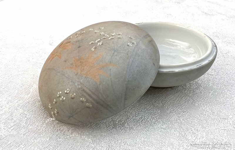 Rare Herend stone-effect bonbonier Bakos éva with matte glaze and mysterious hazy dandelion pattern