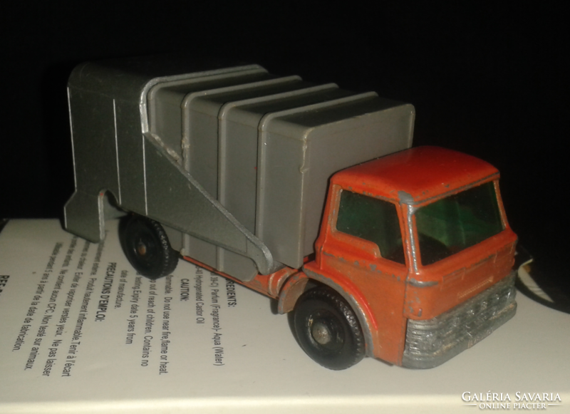 Matchbox Ford Refuse Truck Regular Lesney England 1966