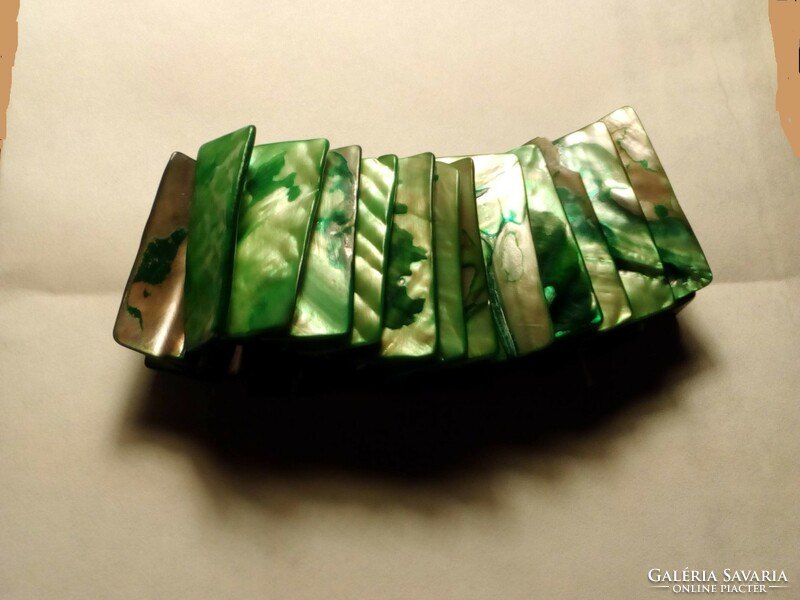 Green shell bracelet