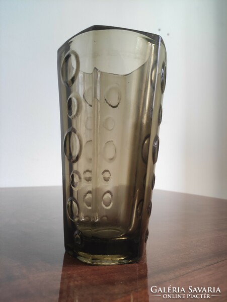 Különleges hatszögletű karika mintás antik füstüveg váza
