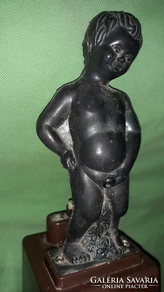 Retro master piece liqueur/beverage bottle funny peeing boy with dispenser not tested boy according to pictures