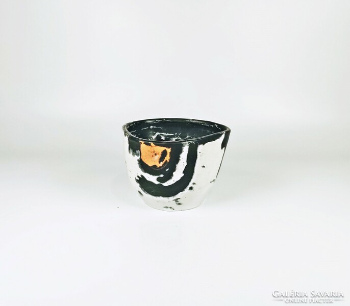 Gorka livia, Fretro 1950s black and white small ceramic pot, perfect! (G033)