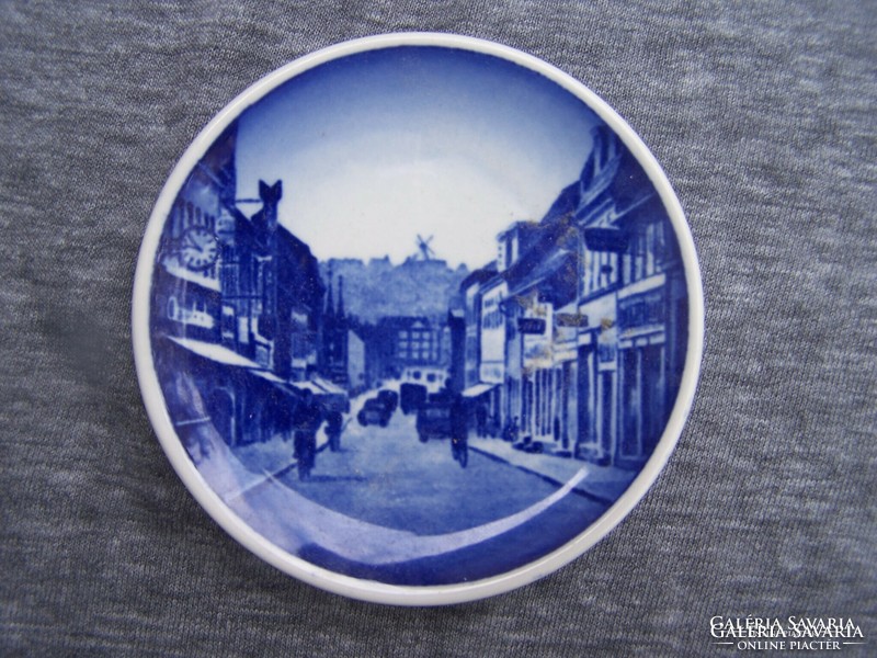 Royal Copenhagen porcelain wall decorative bowl with Copenhagen cityscape in perfect condition, marked decora