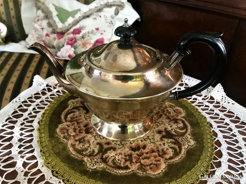 Beautiful, antique, approx. 100-year-old, silver-plated, tea or coffee pot, classic style