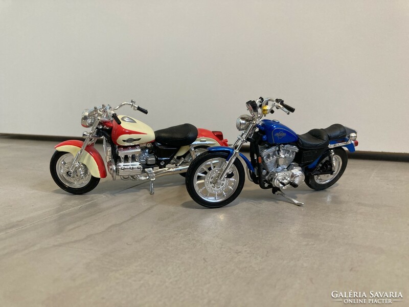 Maisto 1:18 harley davidson & honda model