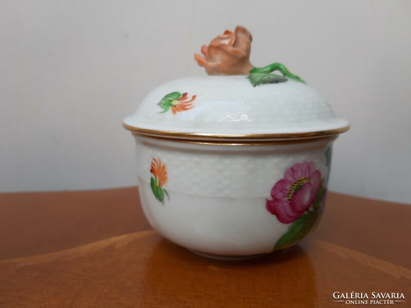 Herend porcelain bonbonier with antique rose button