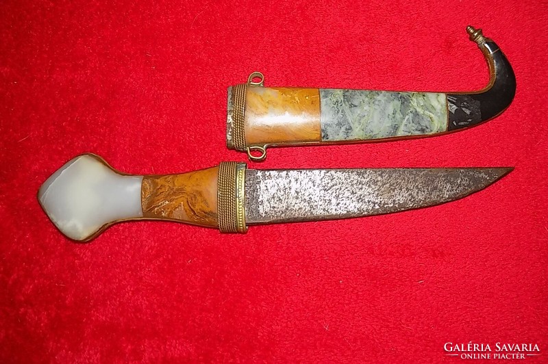North African dagger covered with semi-precious stones