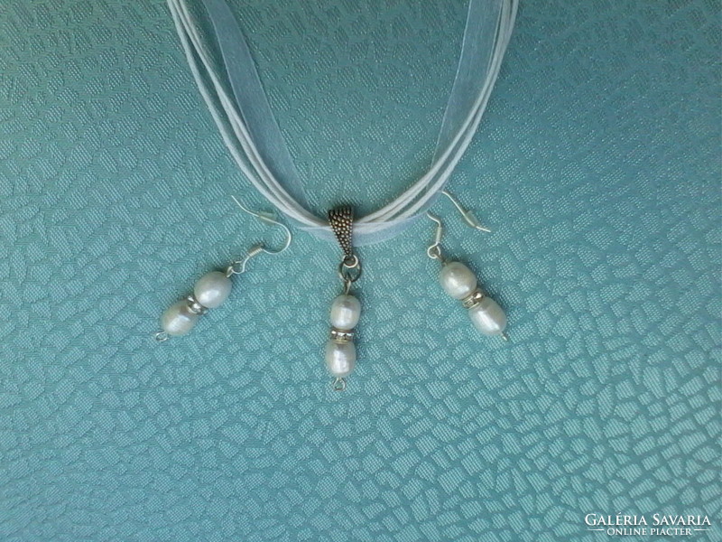 Freshwater cultured pearl jewelry set