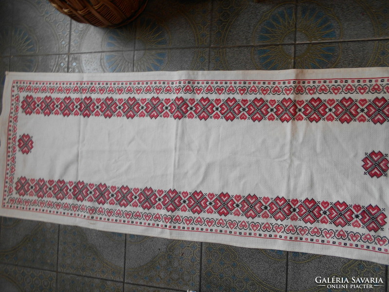 ++++ Beregi cross-stitch tablecloth-runner 110 cm x 43 cm - handmade