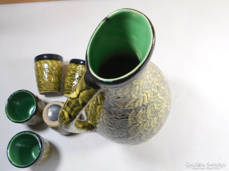 Retro régi színes mázas festett kerámia pálinkás készlet- kancsó és 5 db pohár