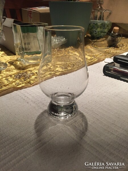 Short drink/liquor stemmed glass (m128