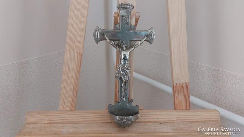 (K) art deco chrome crucifix, cross