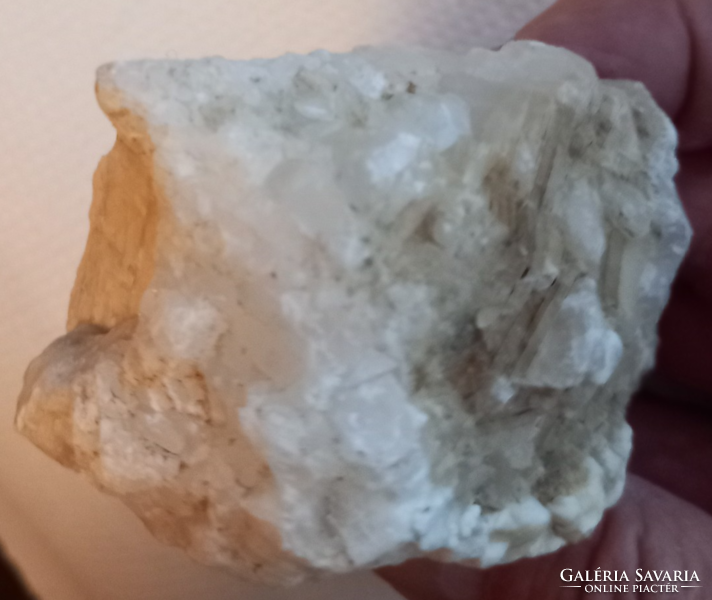 Clear Crystal (Medium)