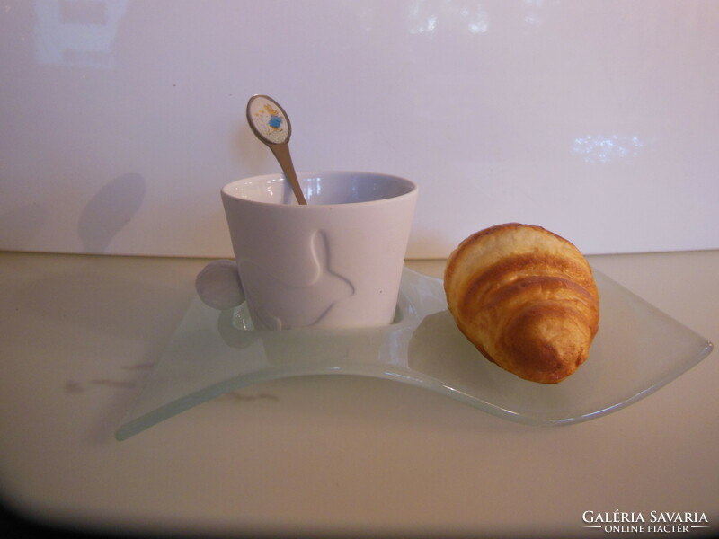 Plate - glass - 23 x 16 x 3 cm - breakfast dish - thick - like new