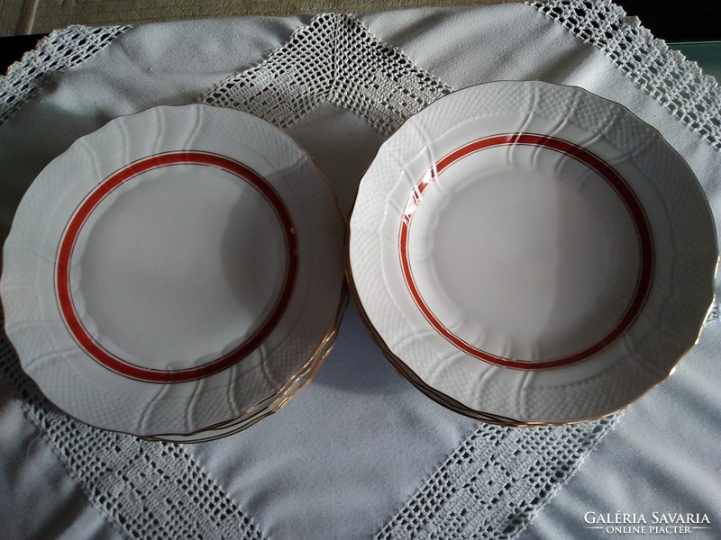 Set of plates from Herend with rokaly pattern, unique orange and gold painting!