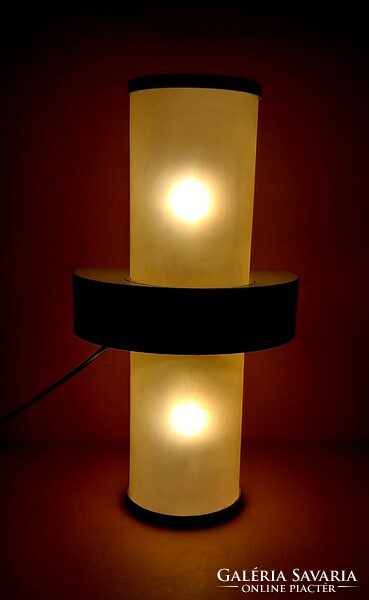Bauhaus fali lámpa ALKUDHATÓ Art deco design