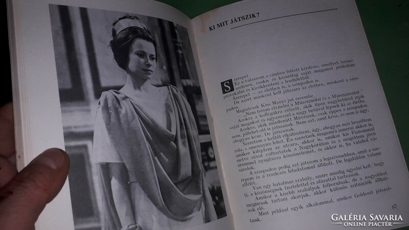 1986. Cecilia Esztergályos: give me peace, sir! According to the pictures, the autobiographical book is sports propaganda