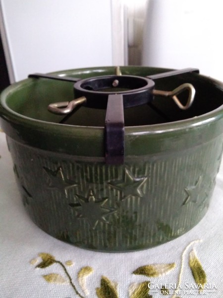 German ceramic pine base, green with stars.