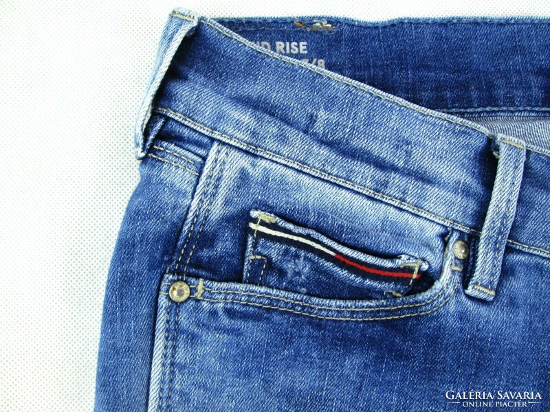 REDETI TOMMY HILFIGER MID RISE SKINNY 7/8 NORA (W28 / L32) NŐI SZTRECCSES FARMER