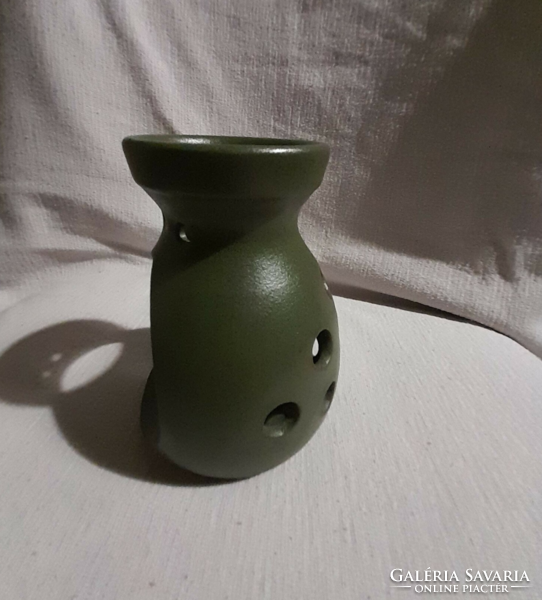 Deep green ceramic vaporizer consists of two parts