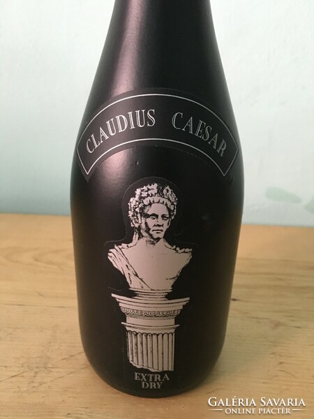 CLAUDIUS CAESAR Különleges, extra száraz minőségi pezsgő