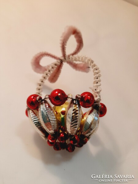 Gablonz glass and chenille Christmas tree ornament, basket, 8 cm