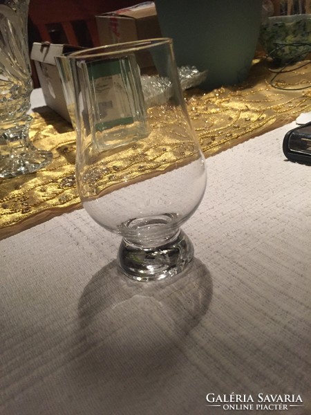 Short drink/liquor stemmed glass (m128
