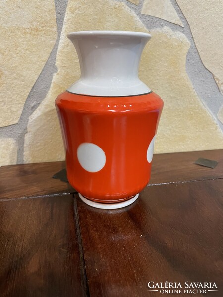 Beautiful Verbilki Russian, Soviet polka dot vase for porcelain flowers