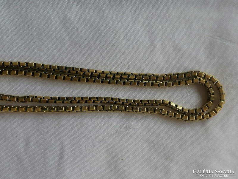 61 cm long necklace with Venetian cube pattern, weight 17.2 g, marked 8k