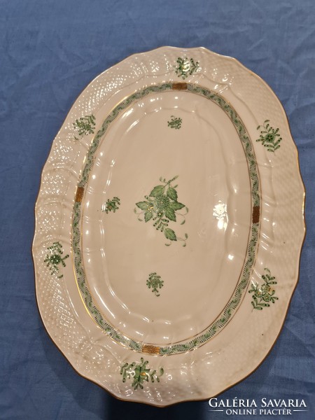 33-piece Herend dinnerware with Aponyi pattern