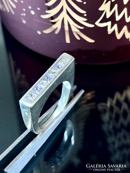 Art-deco Stílusú ezüst gyűrű, cirkónia kövekkel ékesítve