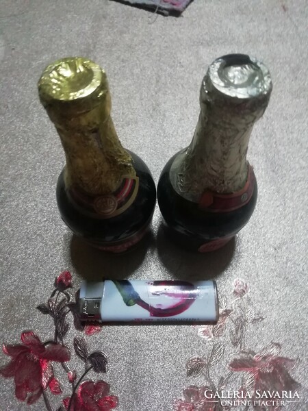 Retro drinks unopened 2 bottles