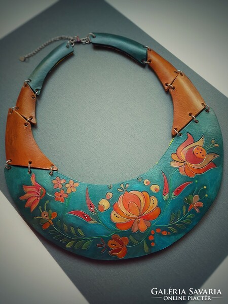 Rose hand-painted leather necklace turquoise-yellow