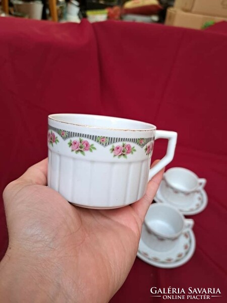 Ritka formájú  5 db Zsolnay rózsás  teáscsésze szett porcelán  csésze