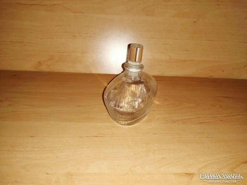 Antique carved perfume bottle (6/k)