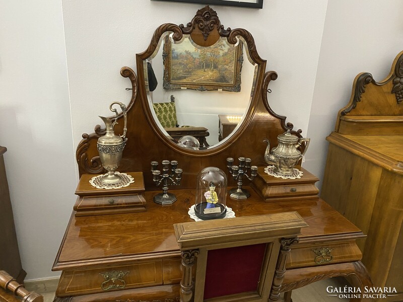 Dressing table, neo-baroque