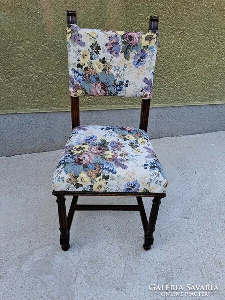 Gyönyörű szék székek virágos étkező