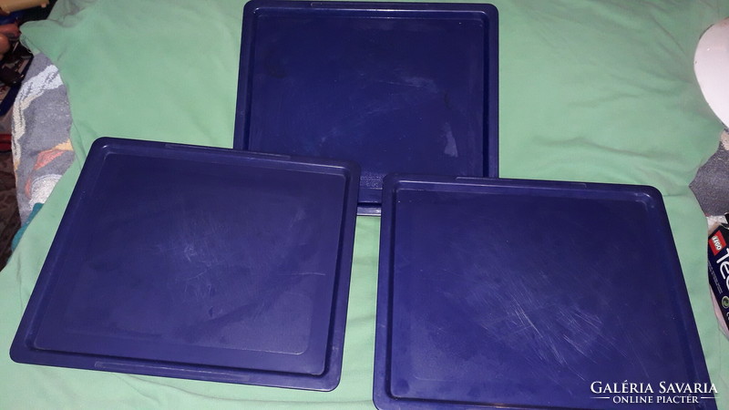 Old Hungarian Malév plastic dining trays used on airplanes 3 pieces in one 24x29cm/piece as shown in the pictures