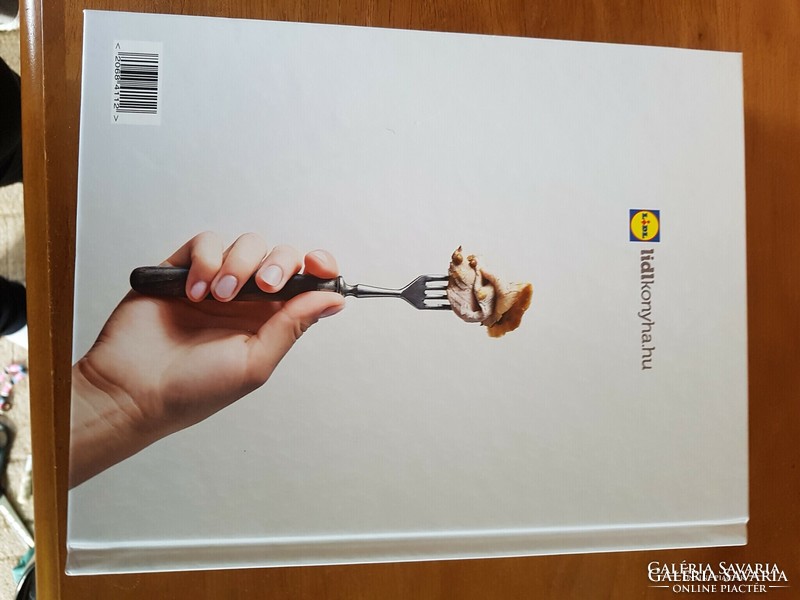 Lidl cookbook (the chef still helps)