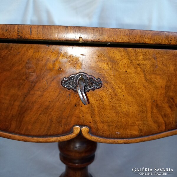 Biedermeier table with spider legs and drawers. Sewing, jewelry holder, laptop table.