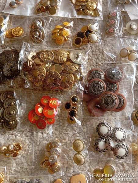 Old gilded metal and metallic decorative buttons