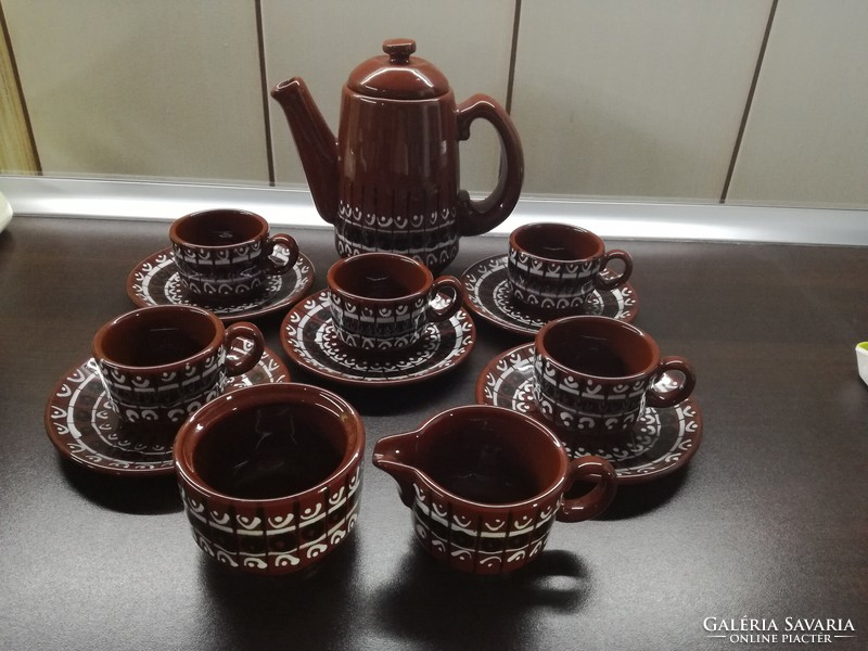 Városlőd majolica coffee set