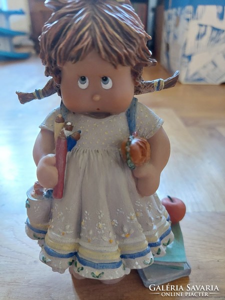 Cuqui, ceramic Spanish school girl, marked. Cute, pigtails, with apple (even with free delivery)